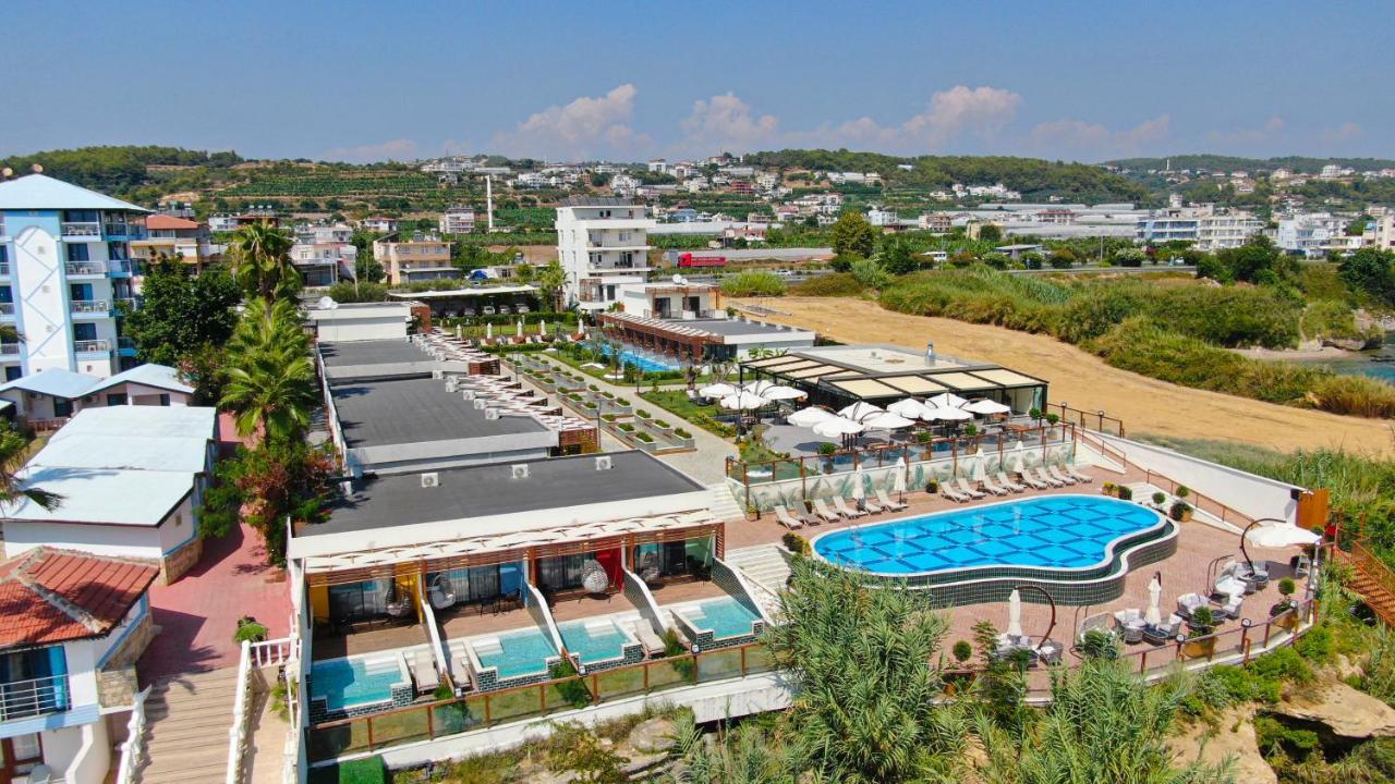 Feniks Hotel Аланя Екстериор снимка