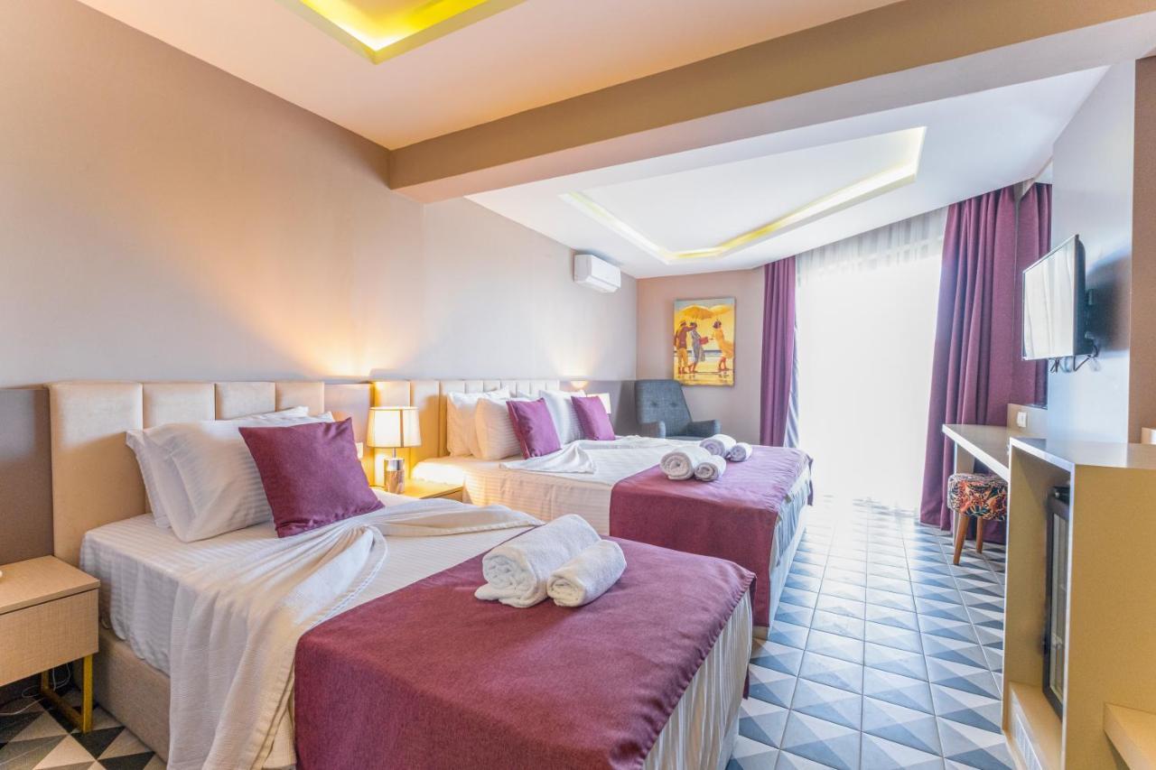 Feniks Hotel Аланя Екстериор снимка