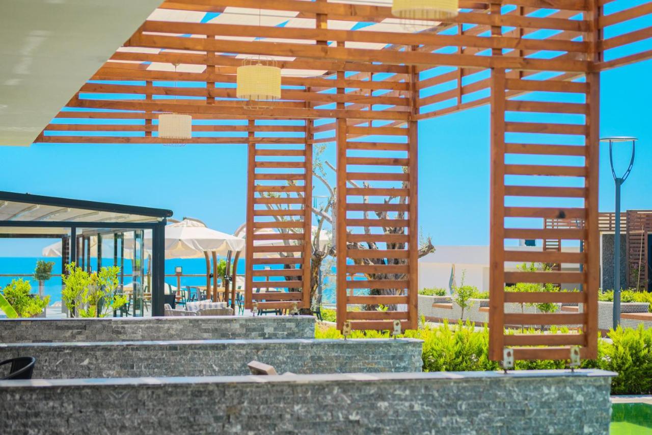 Feniks Hotel Аланя Екстериор снимка